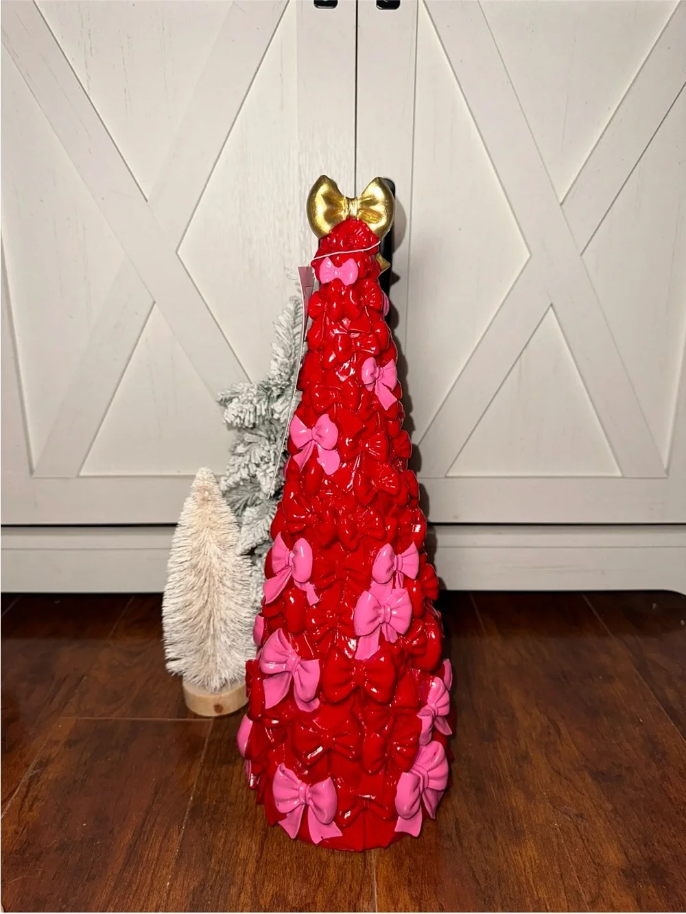 Cupcakes & Cashmere Red & Pink Decorative Bow Christmas Tree with Gold Topper